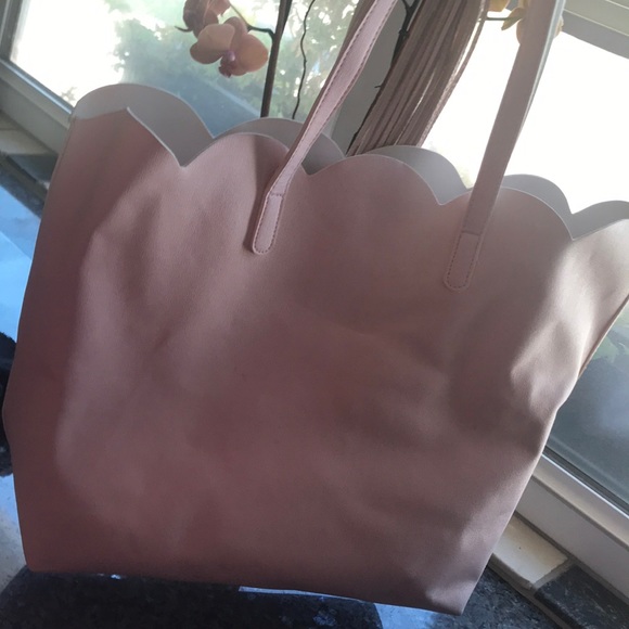 Pastel Pink Scallop Beach Bag - Picture 6 of 6